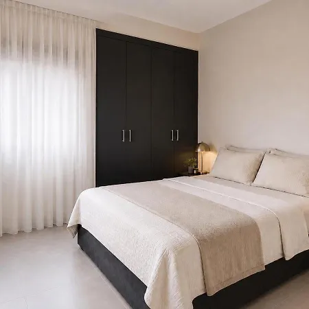 Beachfront With Sea View Apartament
